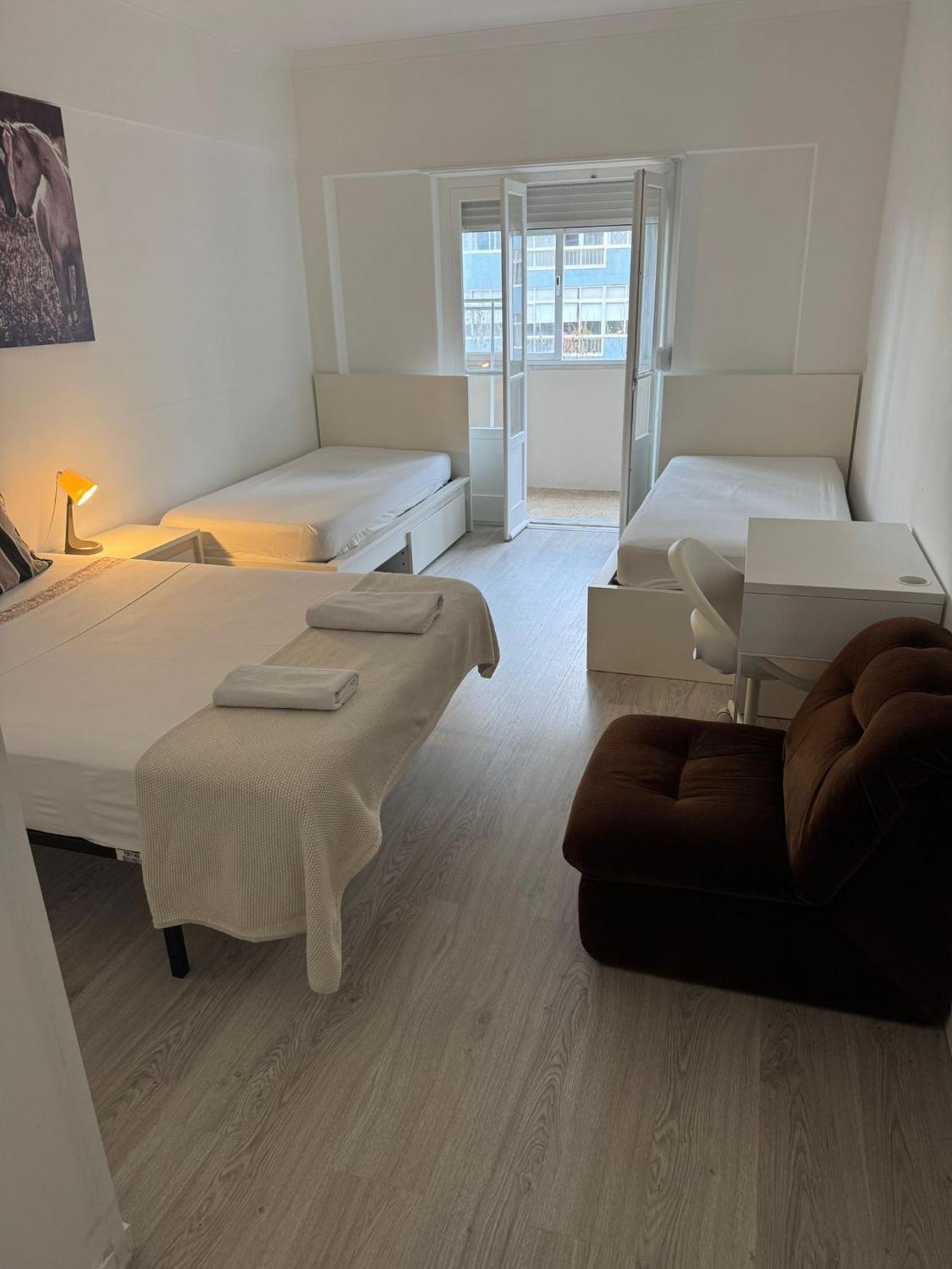 Room Alvalade Lisboa Extérieur photo