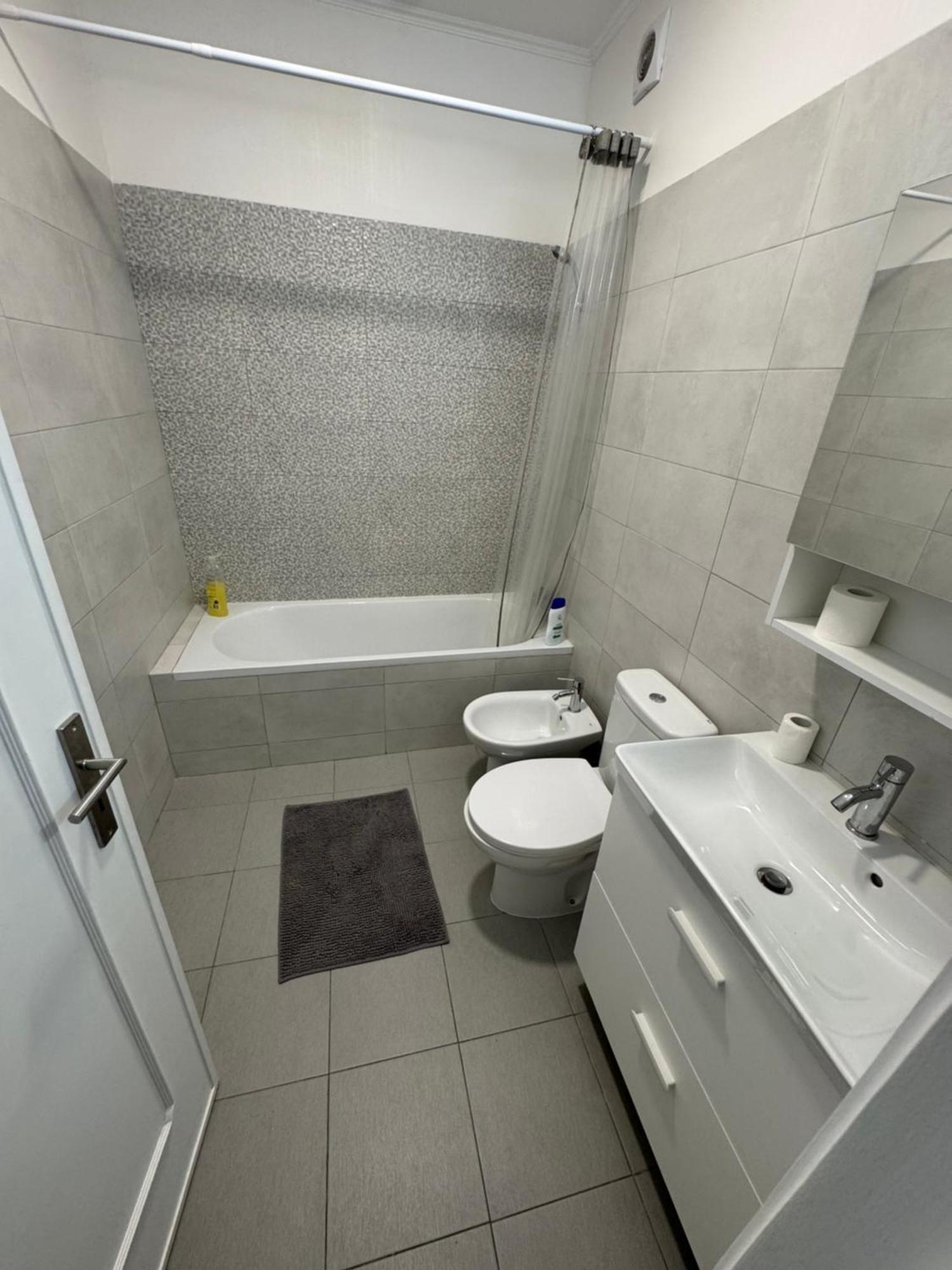 Room Alvalade Lisboa Extérieur photo