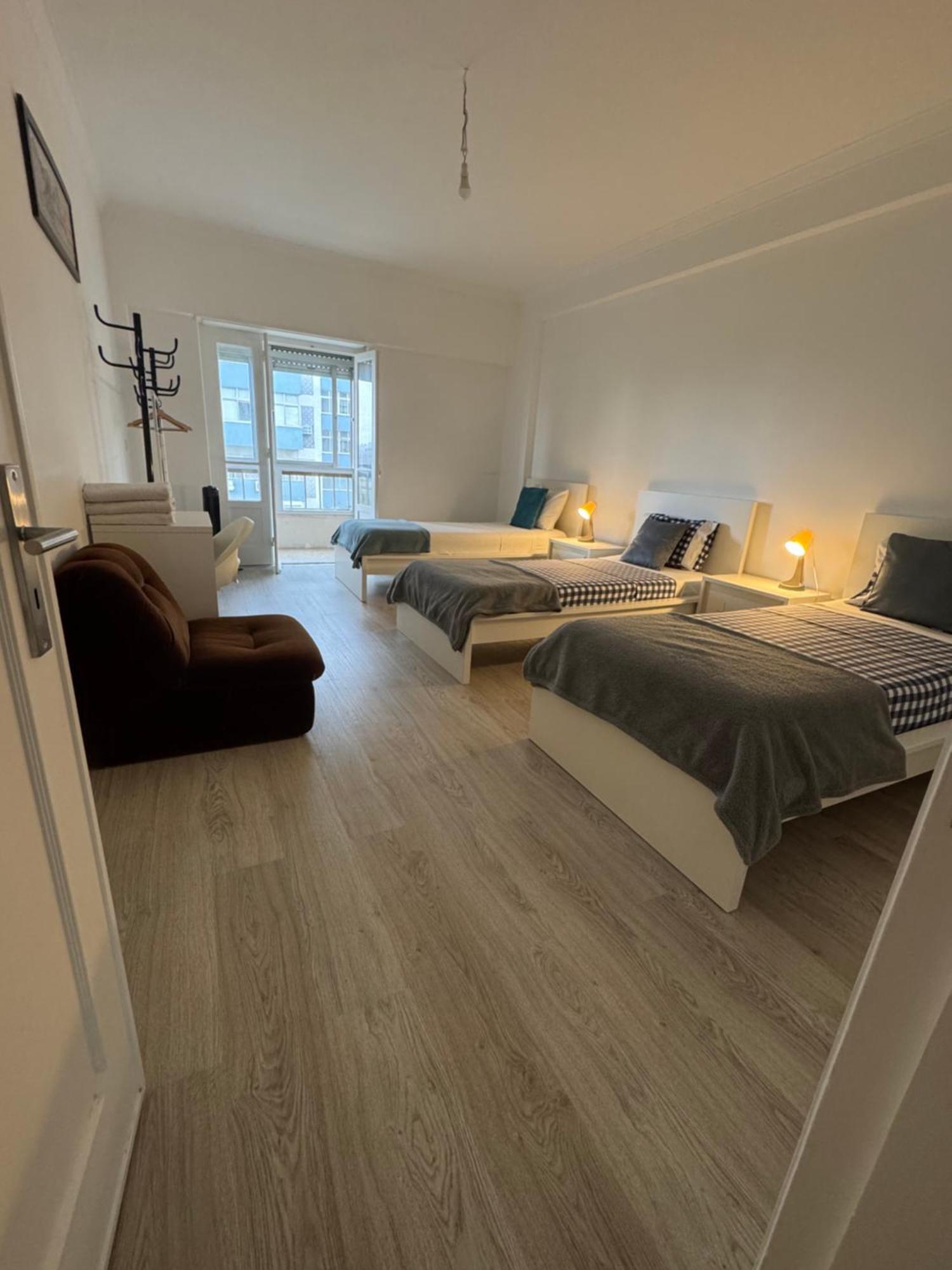Room Alvalade Lisboa Extérieur photo